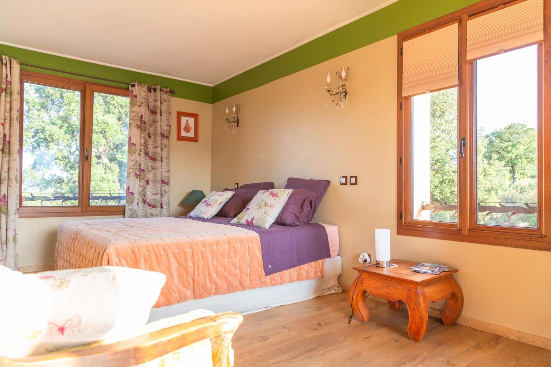 Oms Mas La Marchette B&B 외부 사진