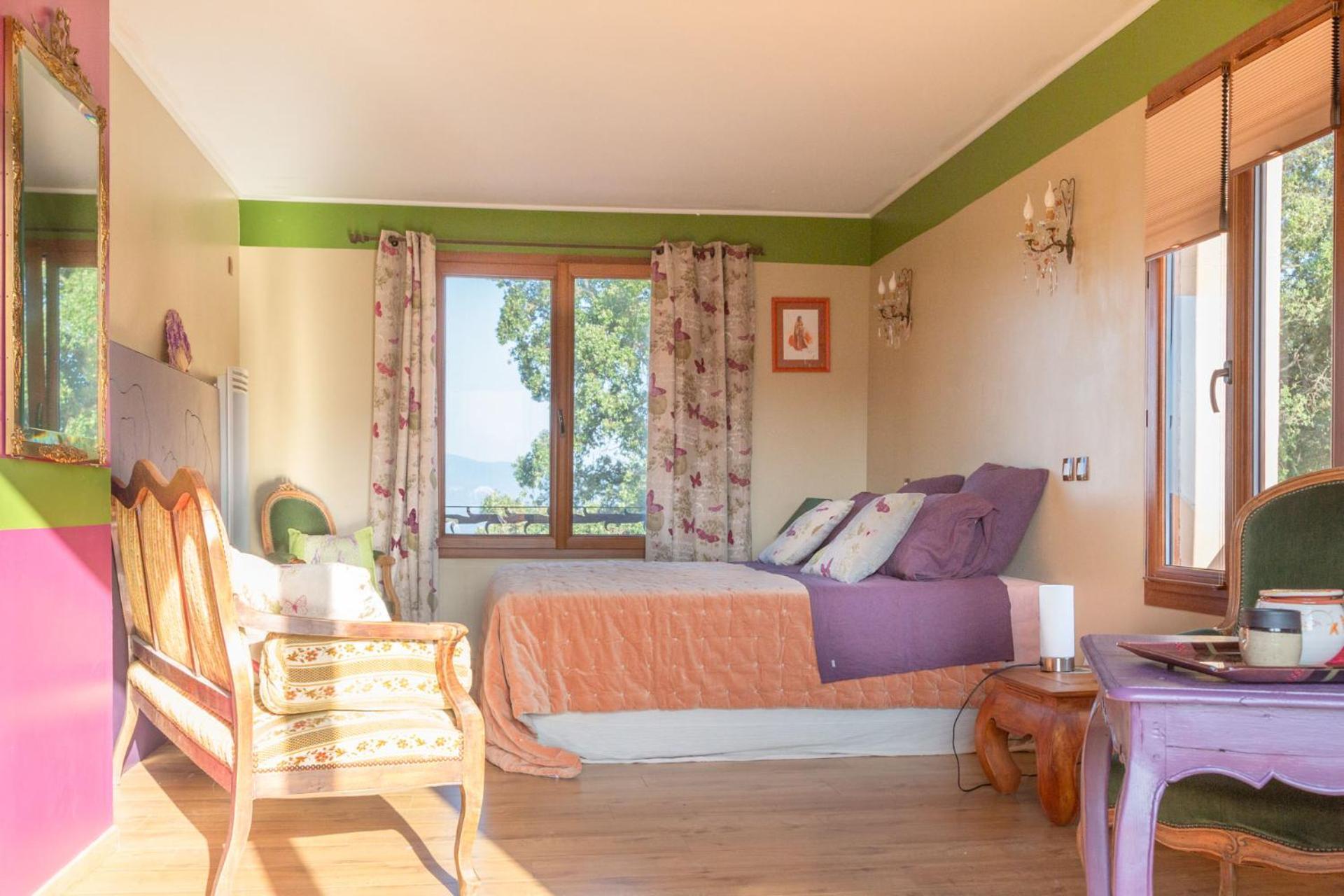 Oms Mas La Marchette B&B 외부 사진